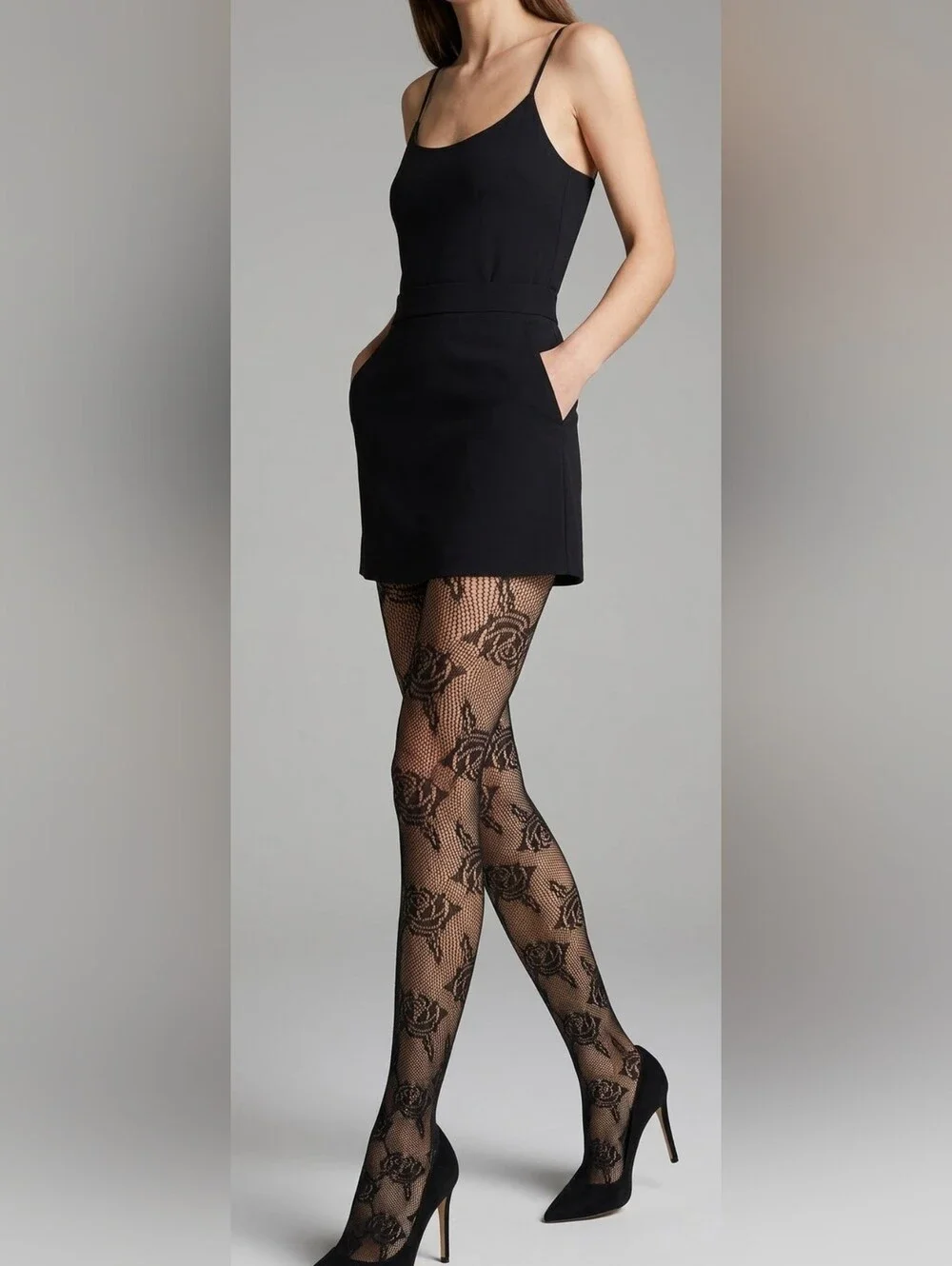 NWT Marilyn Monroe Openwork Tights Black Floral Rose Lace Mesh - Queen Size